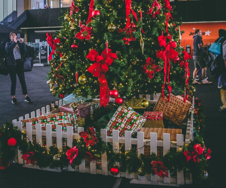 All You Need to Know About Christmas Tree Stars